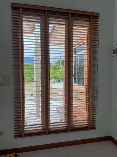 มูลี่อลูมีเนียม